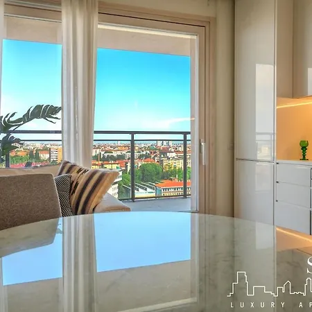 Skyline Luxury Appartament Apartmán Milán